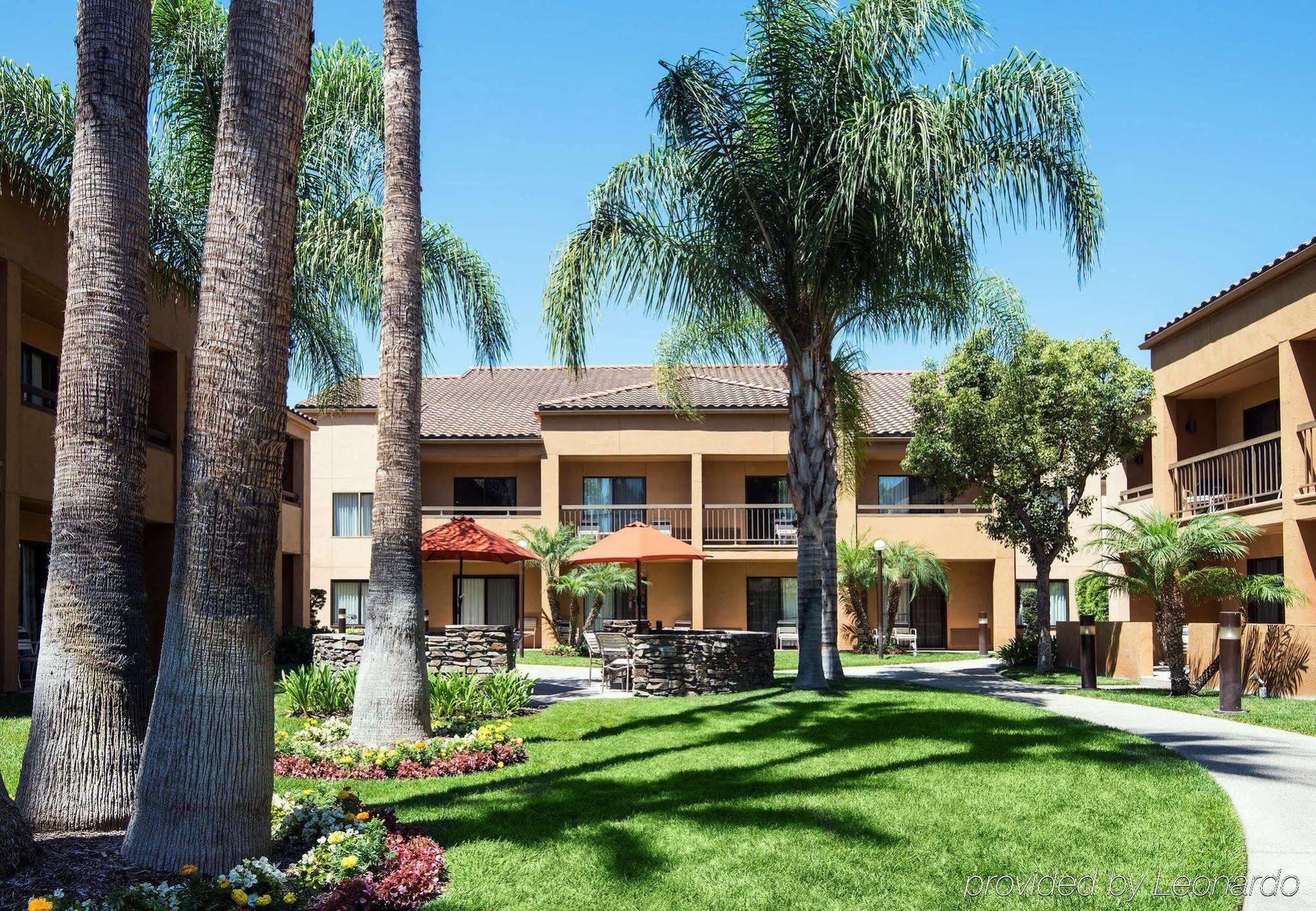 Courtyard Anaheim Buena Park Hotel Exterior foto
